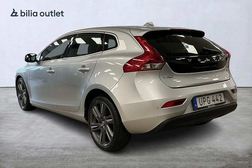 Bild 3 av Volvo V40 D2 Nybesiktigad PDC Bak Automat Bluetooth