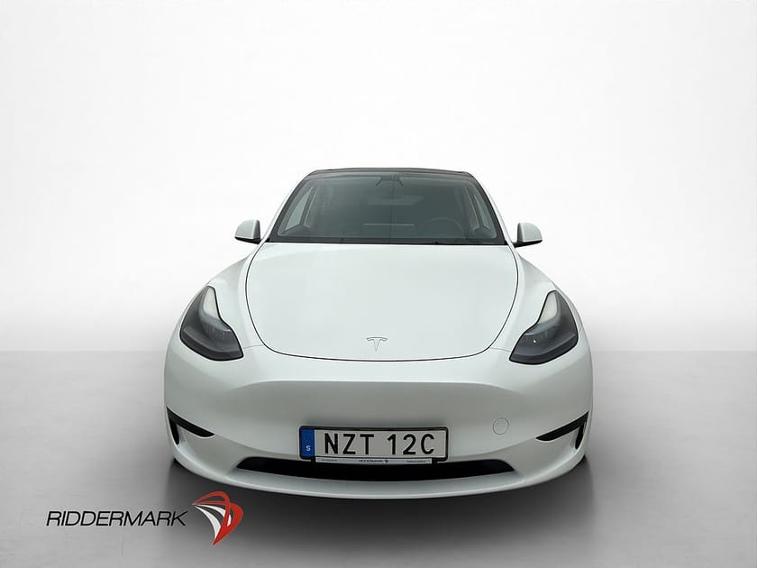 Bild 3 av Tesla Model Y Standard Range RWD 299hk MOMS Drag Pano Kamera