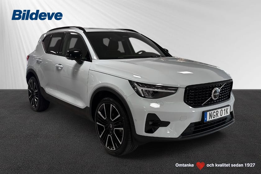 Bild 1 av Volvo XC40 B4 FWD Bensin Ultimate Dark