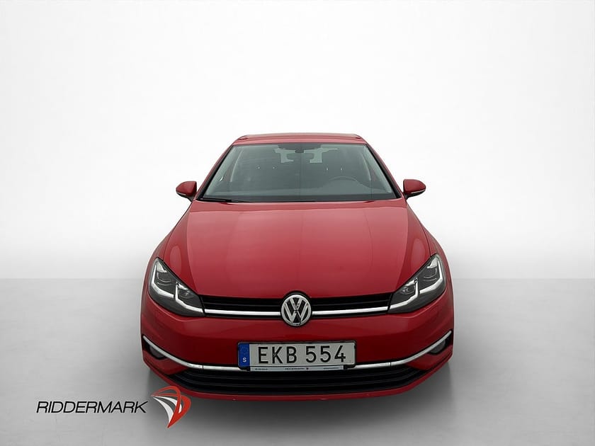 Bild 2 av Volkswagen Golf 1.0 TSI 110hk Plus Paket P-Sensorer CarPlay