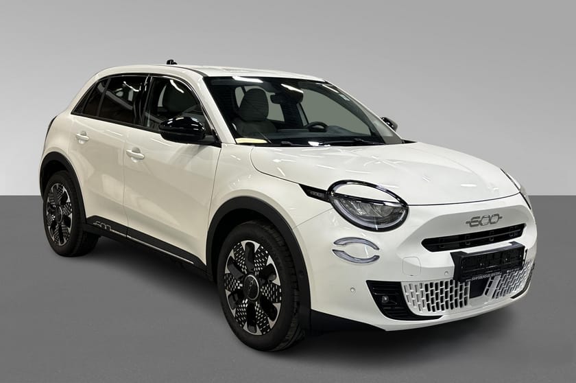 Bilde 2 av Fiat 600e LaPrima / mye fint utstyr
