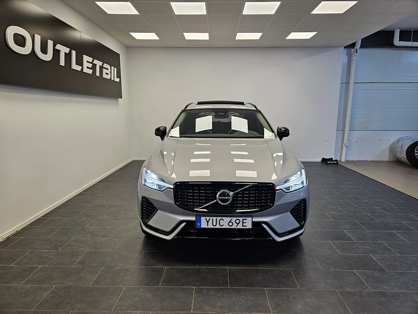 Bild 5 av Volvo XC60 Recharge T6 350hk AWD Plus Dark Panorama Läder Drag