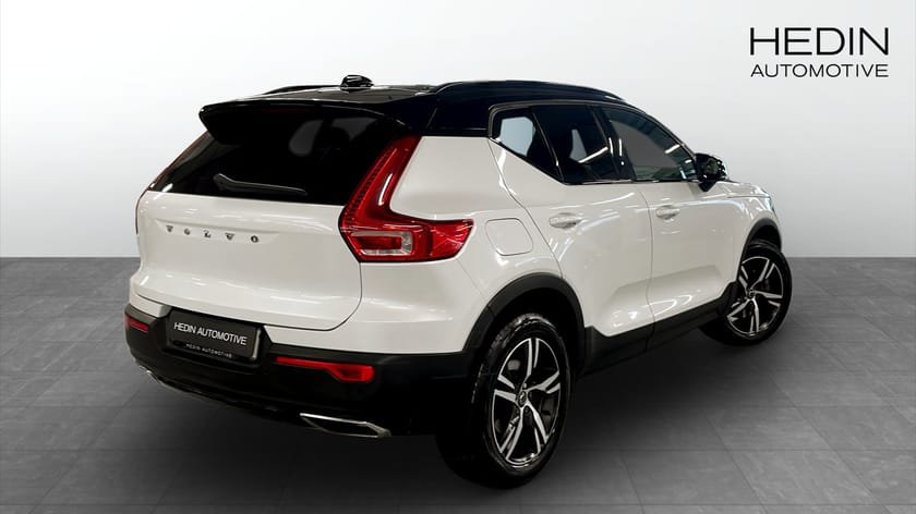 Bild 2 av Volvo XC40 T4 AWD R-Design Lounge pkt Teknik pkt Dragkrok