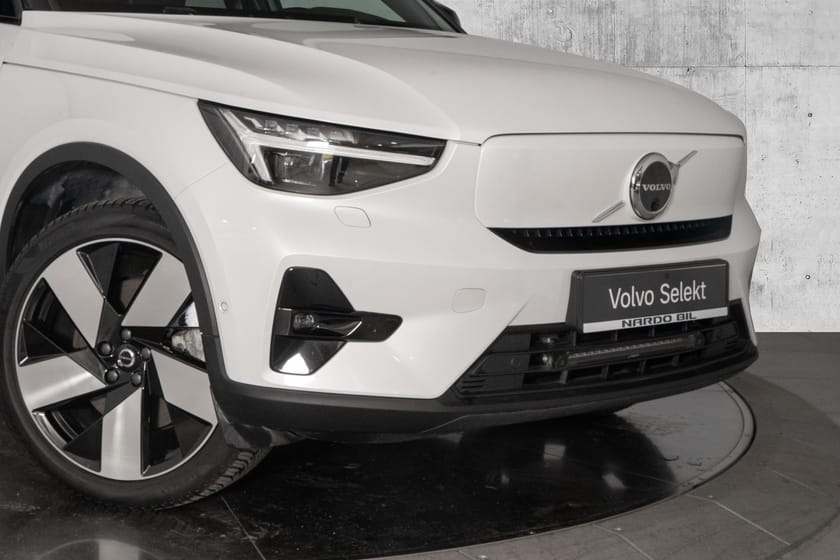 Bilde 2 av Volvo XC40 Recharge Twin 408 hk Ultimate. Krok/Pixel/Harman Kardon/Pan soltak