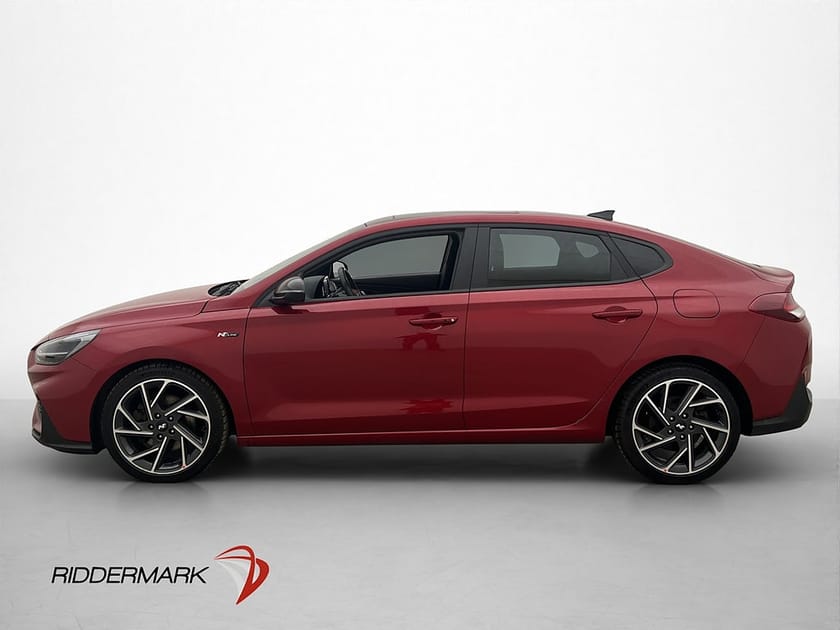 Bild 4 av Hyundai i30 Fastback 1.5 T-GDI 160hk N-Line Kamera  Taklucka