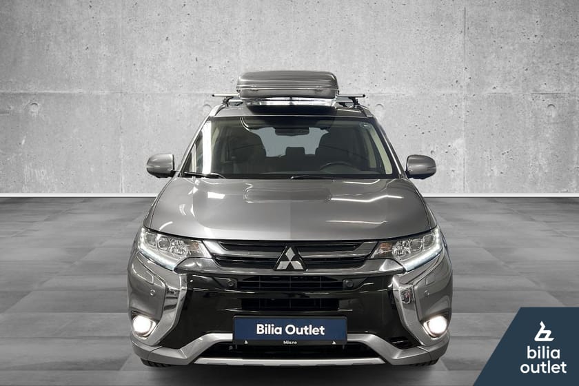 Bilde 2 av Mitsubishi Outlander PHEV Instyle+, Skinn, 360 Kamera, Adaptiv Cruise, H.feste