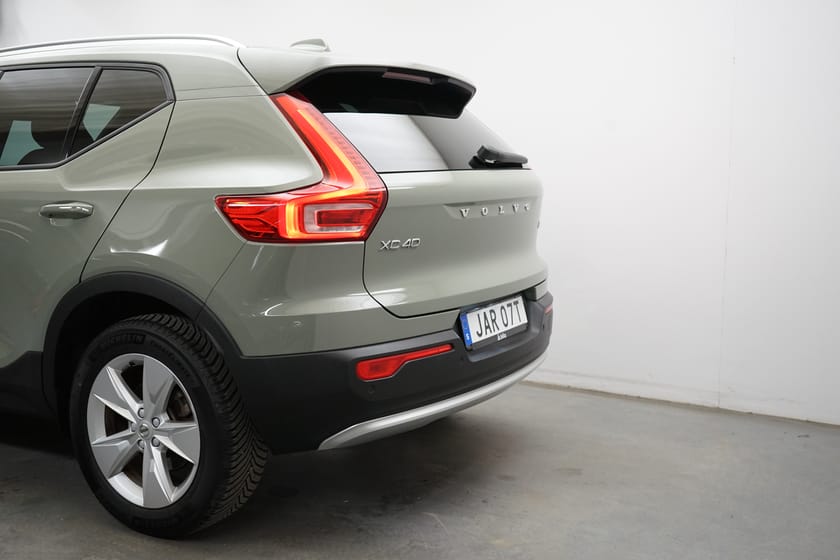 Bild 3 av Volvo XC40 B4 FWD Bensin Core SE II, Baklucka elmanövrerad