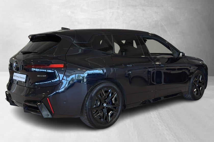 Bilde 4 av BMW iX xDrive60 Fullycharged Harman Krok 22" sort/titan