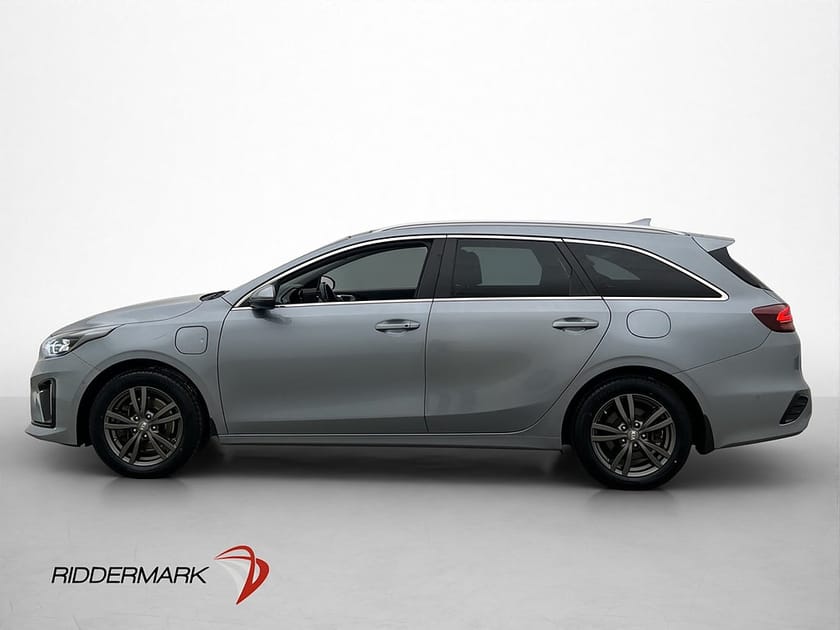 Bild 4 av Kia Ceed Sportswagon Plug-in Hybrid Cockpit Pano Kamera Skinn M-Värmare