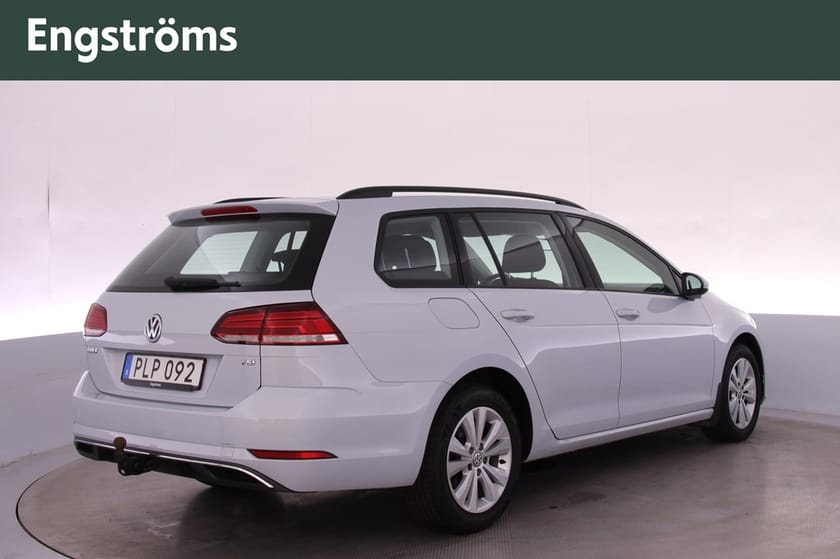 Bild 3 av Volkswagen Golf Sportscombi 1.0 TSI 110hk Drag/Backkamera
