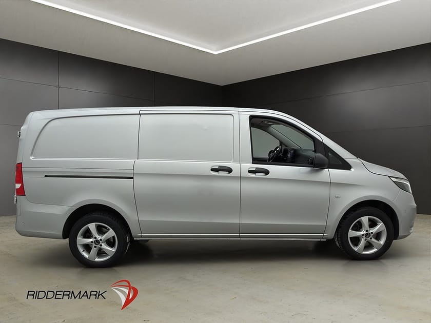 Bild 2 av Mercedes-Benz Vito 116 CDI 4x4 2.8t L2 Värmare B-Kamera CARPLAY Moms