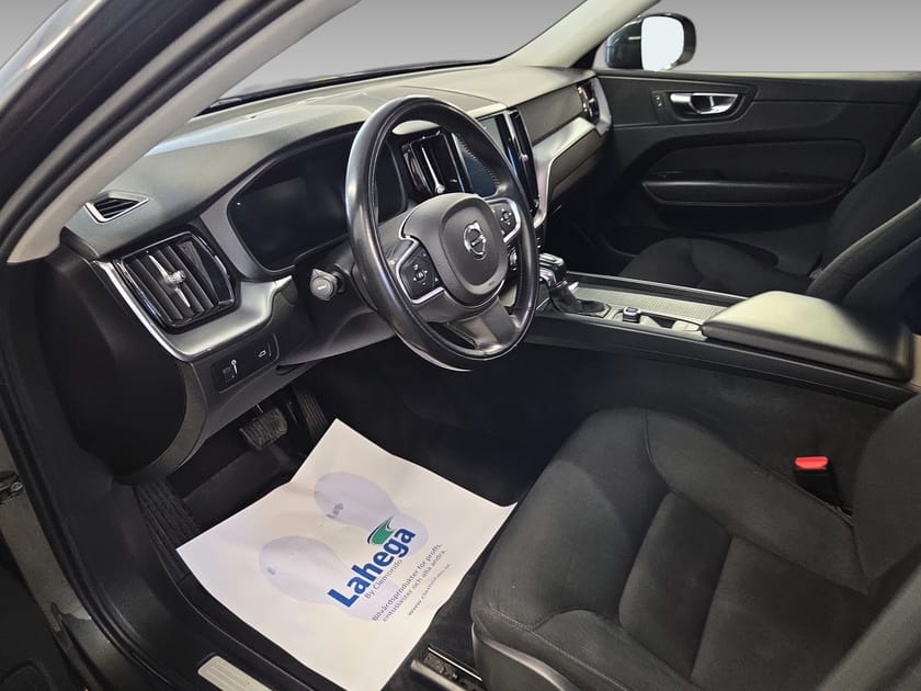 Bild 1 av Volvo XC60 D4 AWD Momentum SE