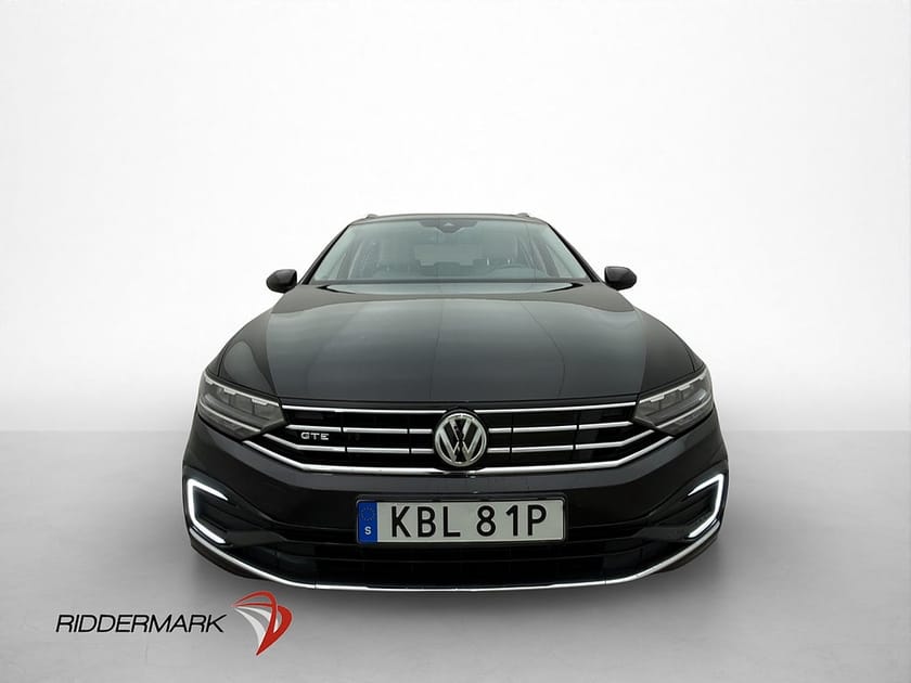 Bild 2 av Volkswagen Passat Sportscombi GTE Skinn P-värmare Kamera Drag 218hk