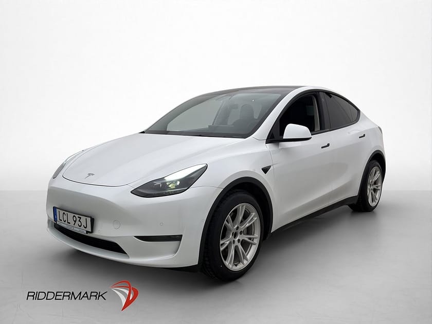Bild 1 av Tesla Model Y Long Range AWD Autopilot Drag Sv-Såld MOMS