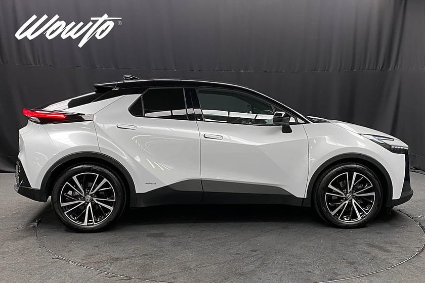 Bild 3 av Toyota C-HR Hybrid AWD-i 2.0 Executive /HuD /JBL /360 /Moms