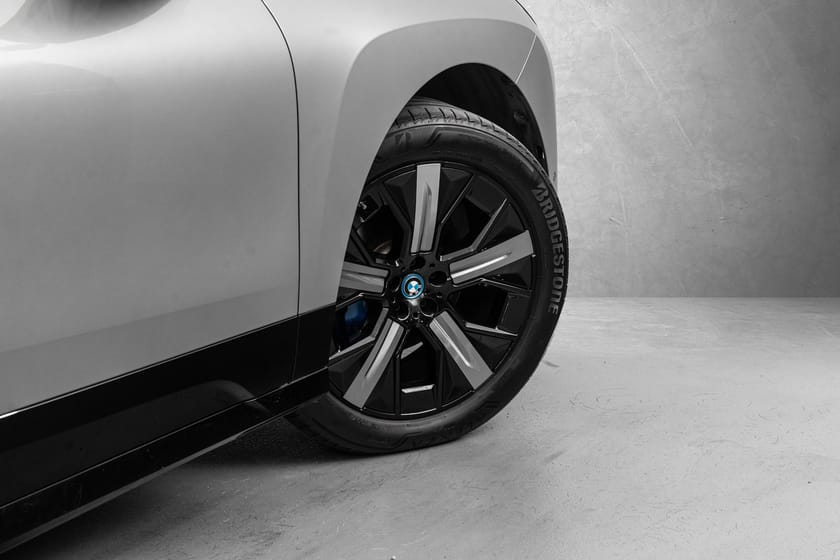 Bilde 4 av BMW iX xDrive40