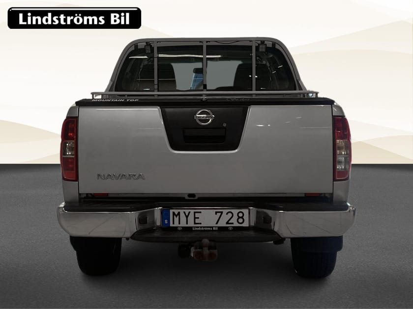 Bild 5 av Nissan Navara Dubbelhytt 4X VINTERHJUL DRAGKROK NY SERVAD