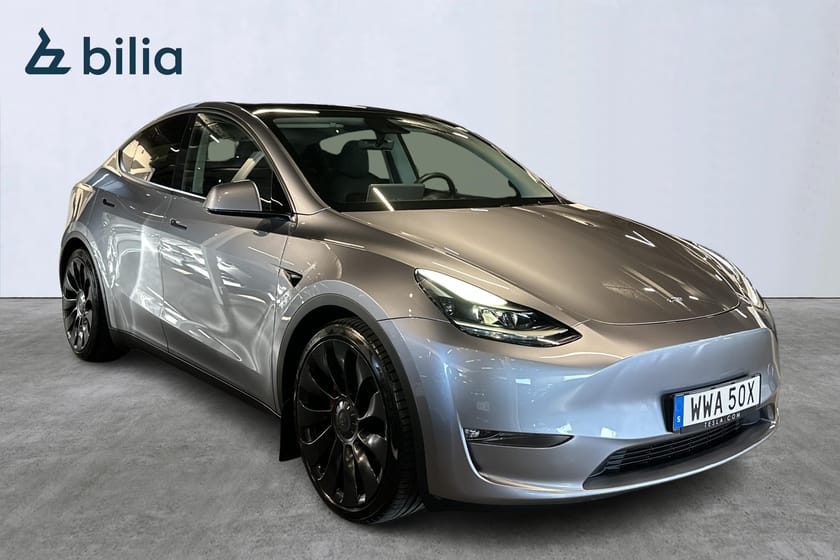 Bild 2 av Tesla Model Y Performance AWD Panorama 1 brukare Moms