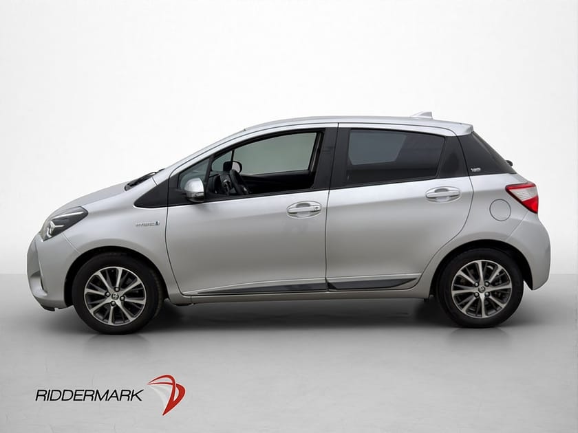 Bild 4 av Toyota Yaris Hybrid Y20 101hk Kamera Farthållare AC  Bluetooth
