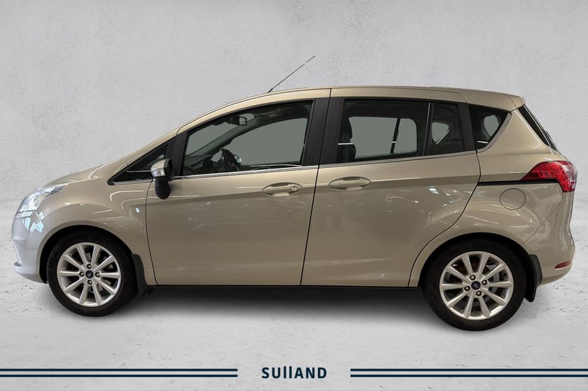 Bilde 2 av Ford B-MAX Titanium lav km,ny service/reg.reim bytte