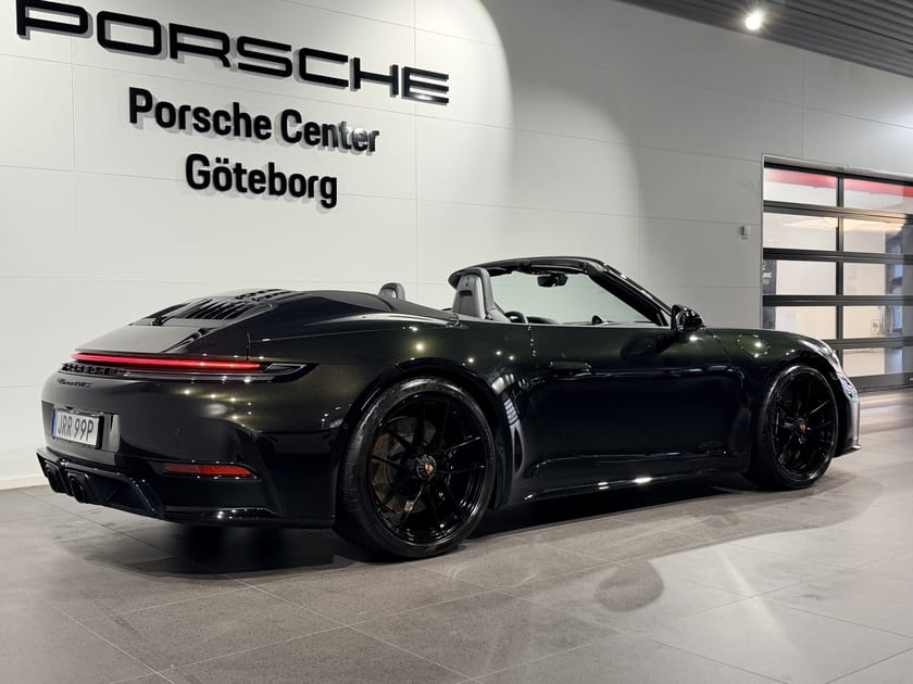 Bild 4 av Porsche 911 Carrera 4 GTS Cabriolet PTS Dark Olive