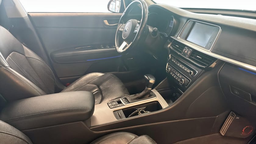 Bild 3 av Kia Optima Sport Wagon Plug-in Hybrid Helläder/Harman-Kardon/Pano