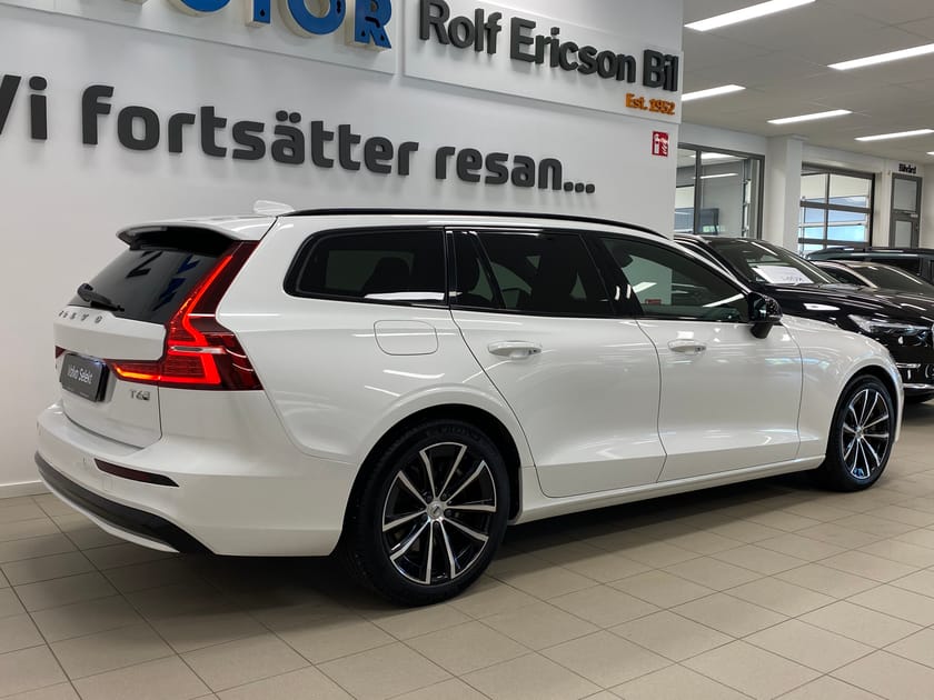 Bild 3 av Volvo V60 T6 Plus Dark Edition