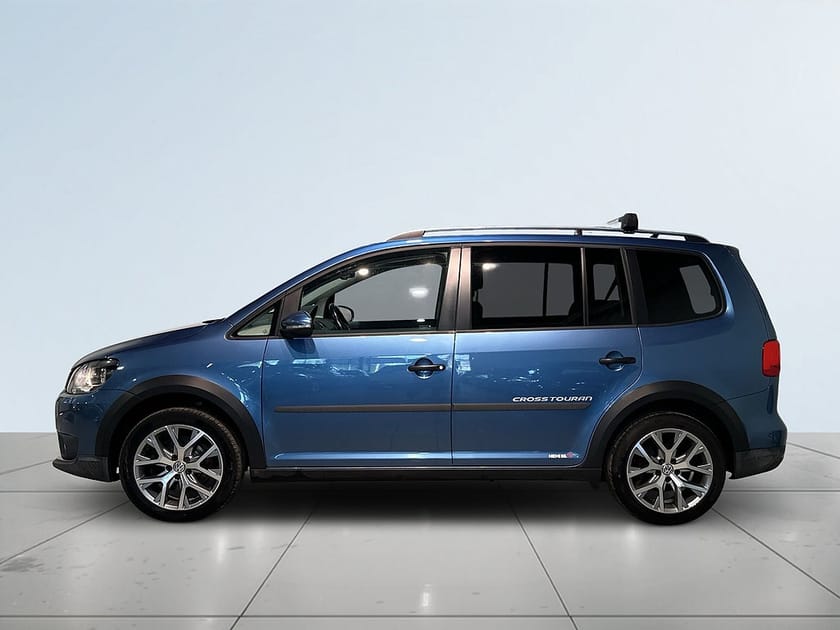 Bild 4 av Volkswagen CrossTouran 7-seater 7-sits 1.4 TSI Cross Drag Pvärm Kamera Psens Skinn SoV