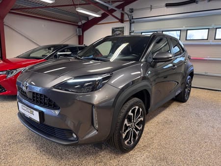 Toyota Yaris Cross Hybrid AWD-i