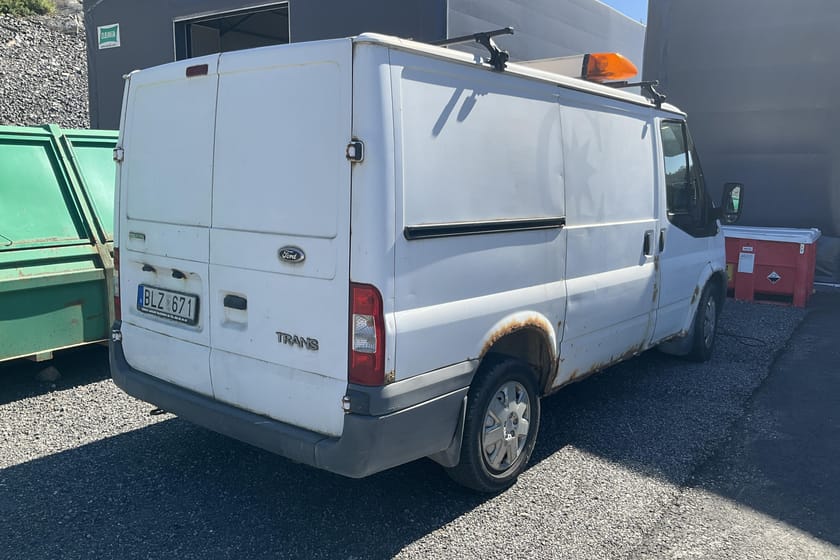 Bild 5 av Ford Transit T260 260 2.2 TDCi Skåp (85hk) Reparationsobjekt