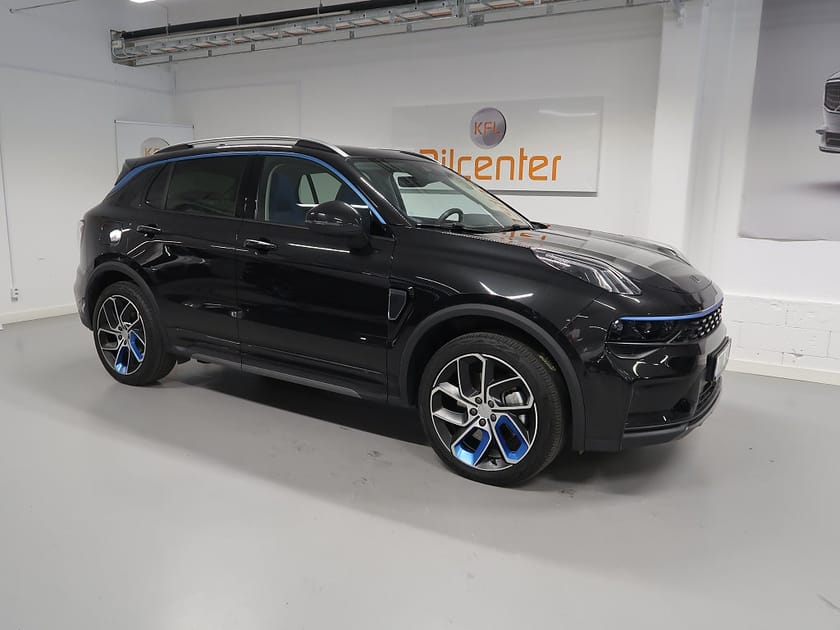 Bild 4 av Lynk & Co 01 PHEV V-Däck ingår 360°-Infinity-Pano-Elstol-Navi-CarPla