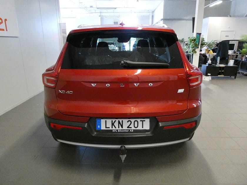 Bild 4 av Volvo XC40 Recharge T4 DCT Skinn-Drag-Värmare-Kamera-Navi-SoV