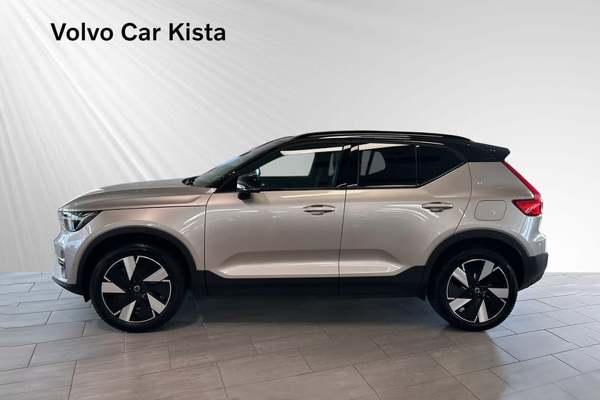 Bild 3 av Volvo XC40 Recharge Extended Range Ultimate H/K Drag Pano