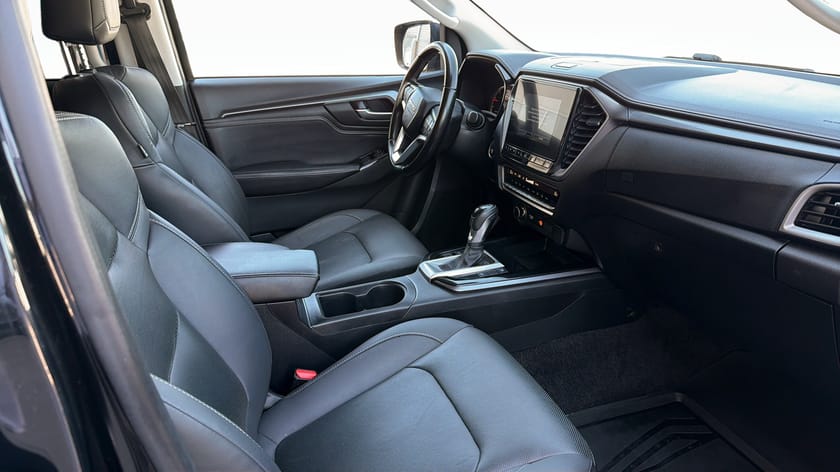 Bild 3 av Isuzu D-Max Crew Cab 1,9L 163Hk Kåpa + släde