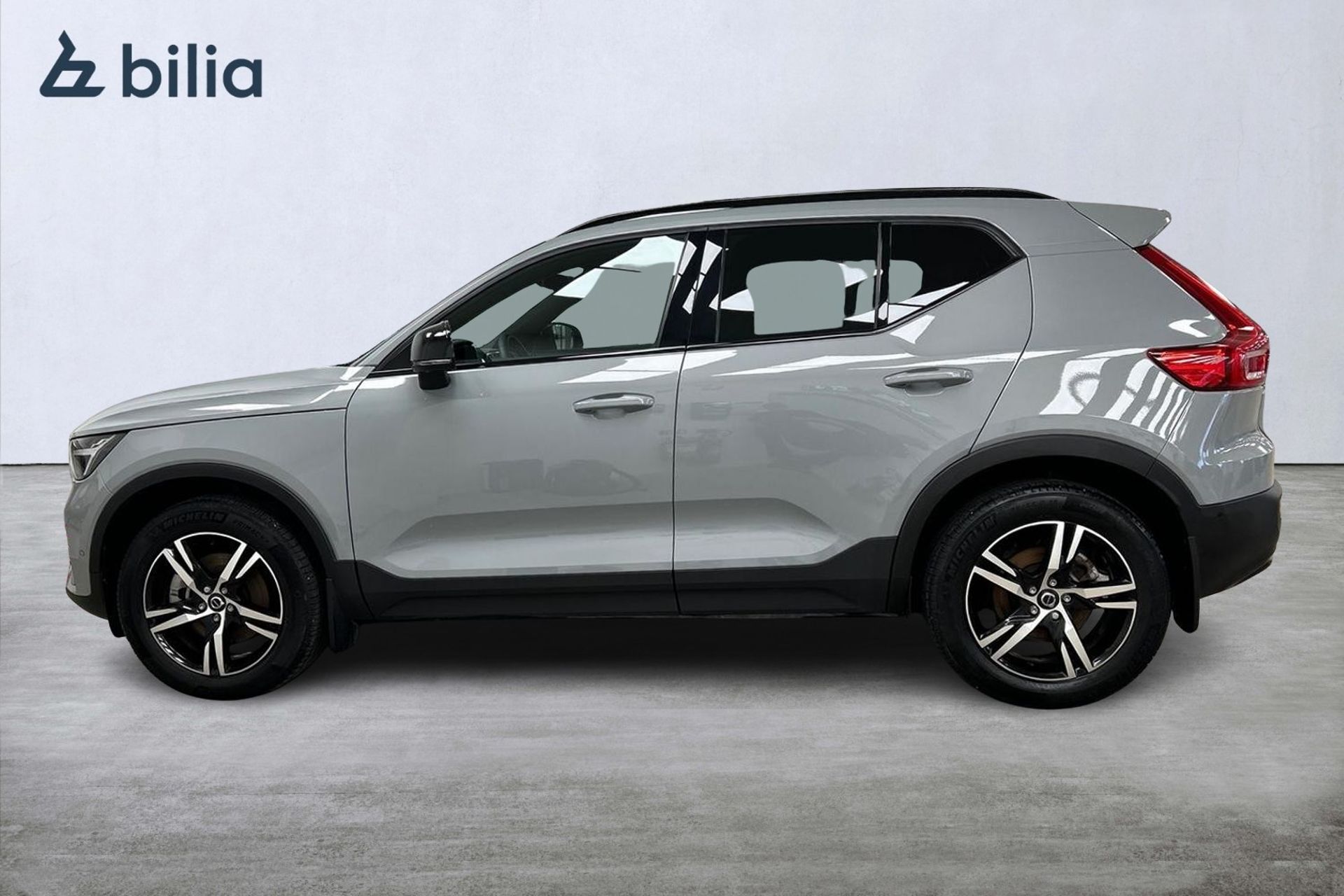 Volvo XC40 2025, bild 2/10