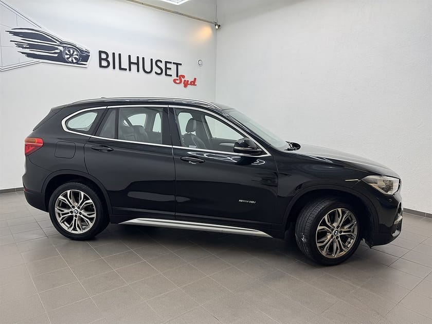 Bild 2 av BMW X1 sDrive18i