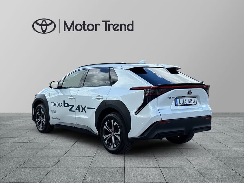 Bild 2 av Toyota bZ4X FWD EXECUTIVE 18 71,4kWh