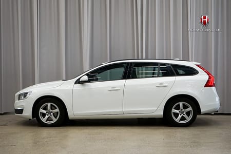 Volvo V60 T3 Classic Edition Drag P-värme VOC Rattvärme Fullserv