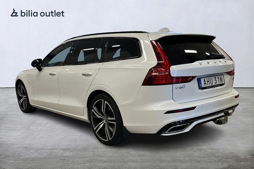 Bild 4 av Volvo V60 T8 AWD R-Design 392hk Drag Navi 360° Massage H/K HeadUp