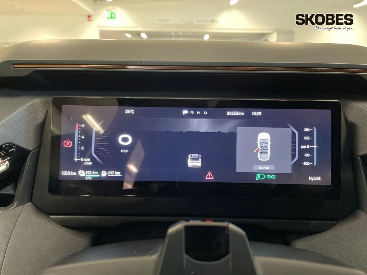 Lynk & Co 08 PHEV