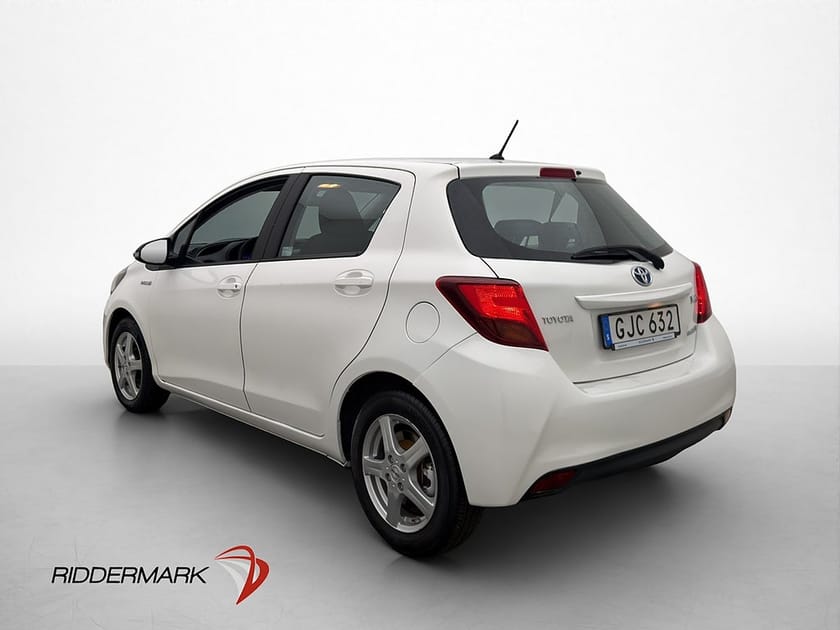 Bild 5 av Toyota Yaris Hybrid e-CVT 101hk Active Bluetooth 0.33l/mil