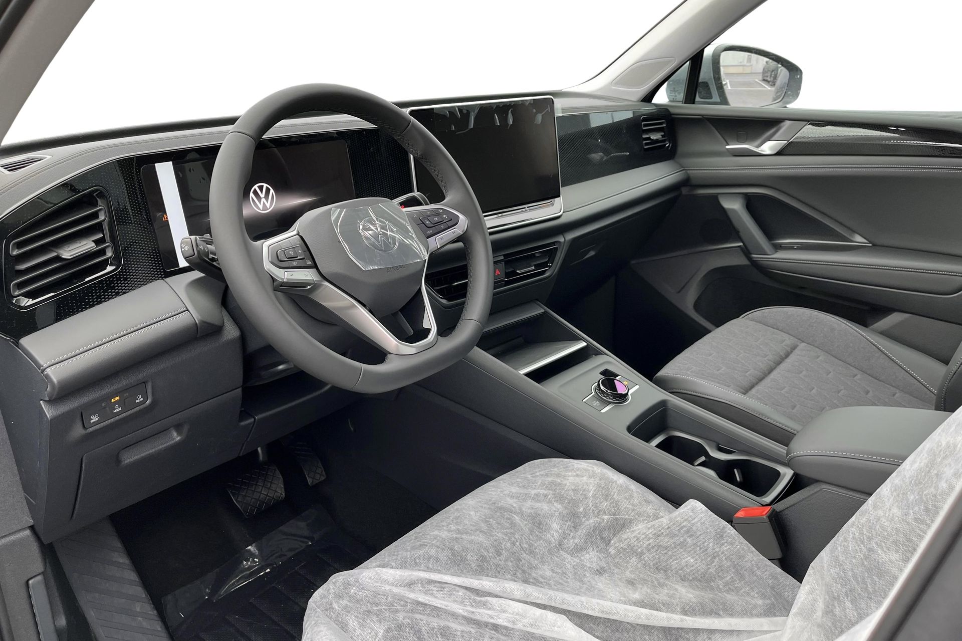 Volkswagen Tiguan 1,5 eTSI 2027, bild 6/10