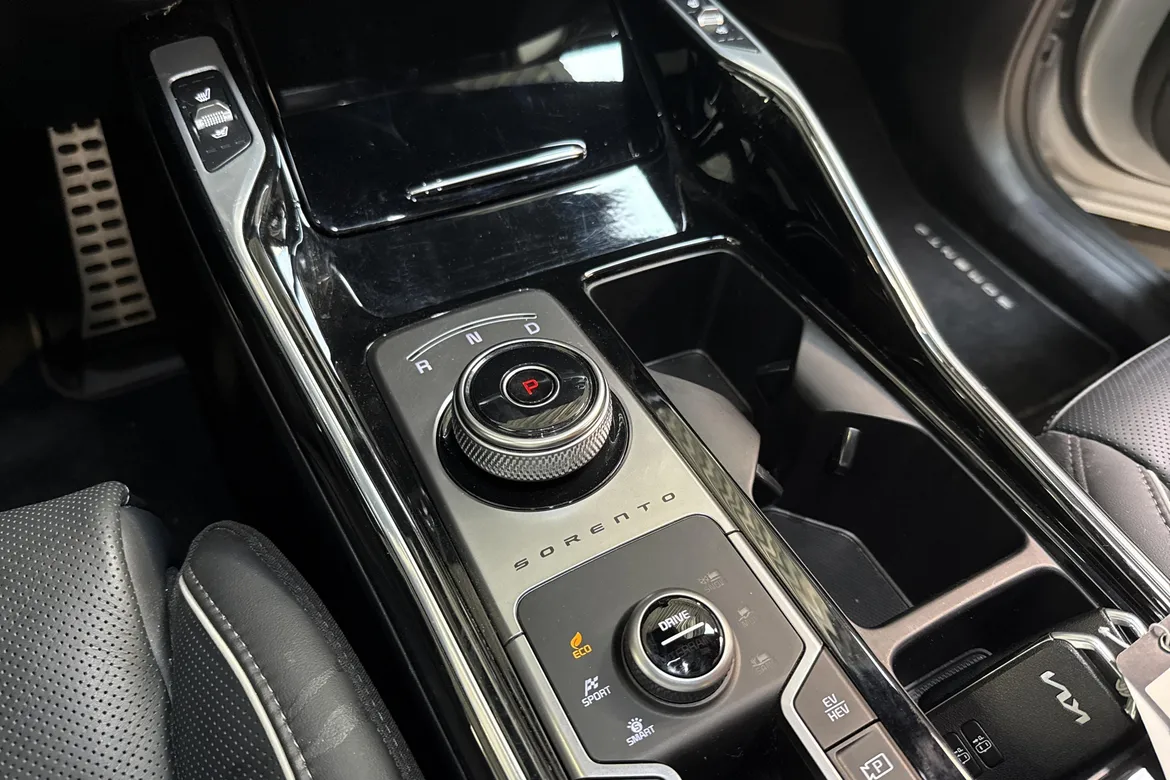 picture of a car