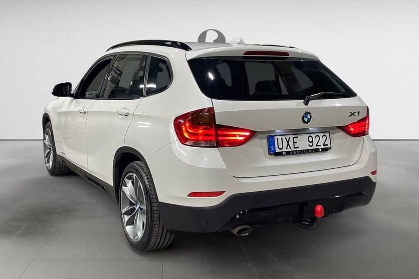 Bild 5 av BMW X1 xDrive20d 184HK AUT DRAG NAVI PDC PANO NYSERV 0.51L/MIL