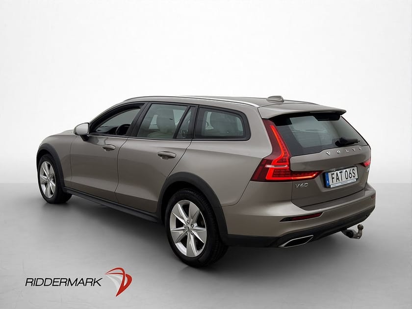 Bild 5 av Volvo V60 Cross Country D4 AWD 190hk Advanced Drag BLIS VOC