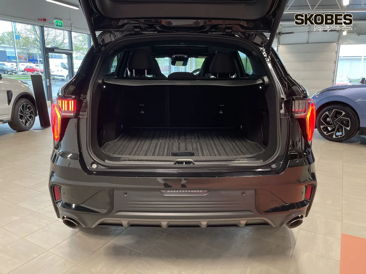 Lynk & Co 01 PHEV