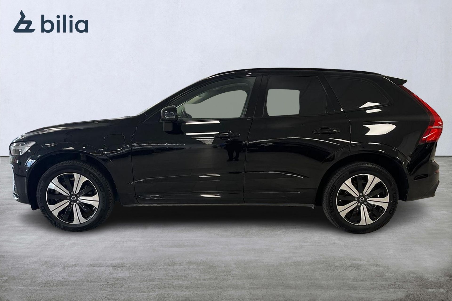 Volvo XC60 Recharge T6 Plus Dark 2023, bild 3/10