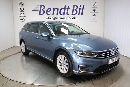 Volkswagen Passat Variant GTE | Cockpit | Dragkrok | Adaptiv farth.