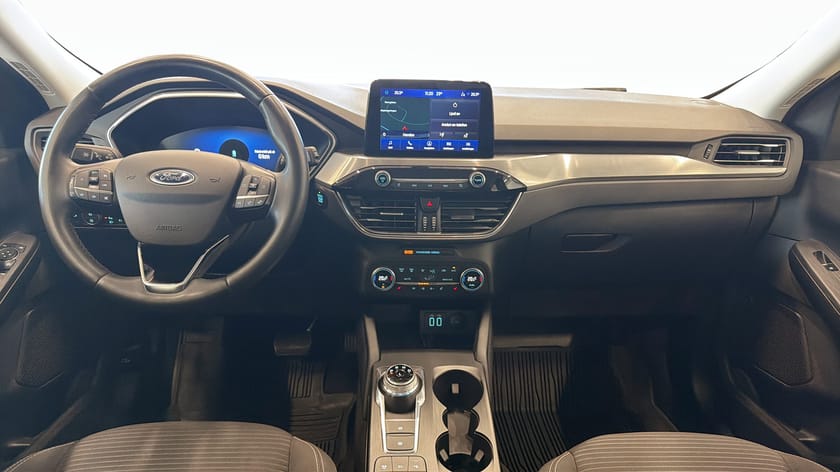 Bild 4 av Ford Kuga Plug-In Hybrid TITANIUM