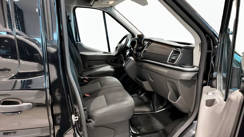 Bild 3 av Ford Transit 350 170hk Moms/GPS/Kamera